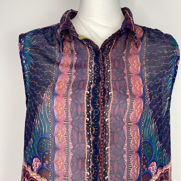 Staring at Stars Boho Kaleidoscope Button Down Sleeveless Blouse. Size Medium. - Picture 2 of 12